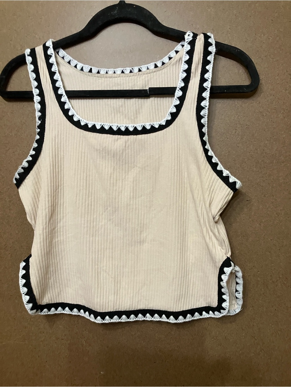 Beige Ribbed Tank Top with Black Contrast Trim - Picture 8 of 8